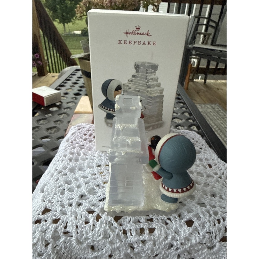 Hallmark Keepsake 2018 Frosty Friends Ornament 39th In The Series - Picture 7 of 10